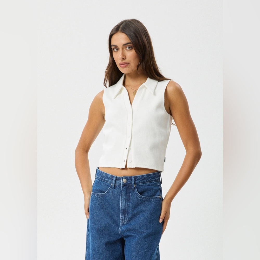 Afends Eliza RIB SLEEVELESS SHIRT